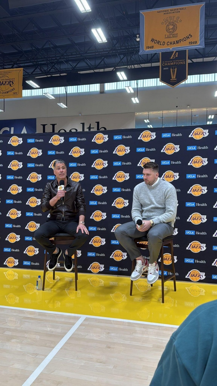 佩林卡發(fā)布會:東契奇加盟湖人是NBA歷史上的一個地震級時刻