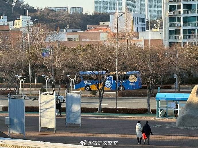  泰山隊退賽！博主：蔚山的大巴已經(jīng)抵達球場，隨后又開了回去