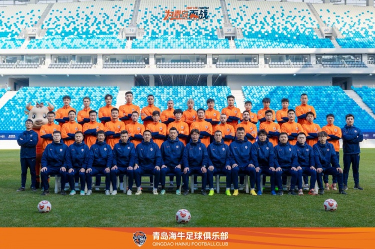  青島海牛一線隊名單：老將鄭龍、薩里奇坐鎮(zhèn)，金洋洋等新援在列