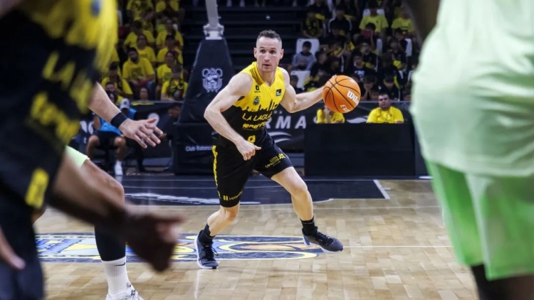  NBA初代老六，42歲進(jìn)入生涯巔峰？！