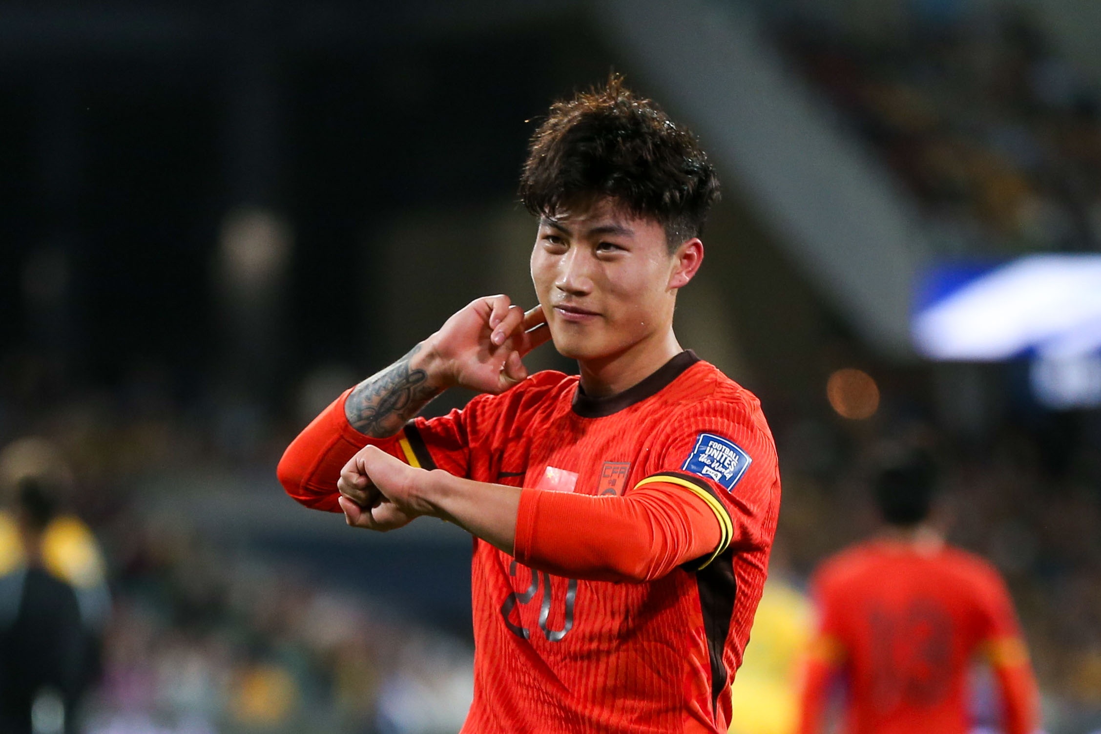  ?凌晨2:15的國(guó)足比賽，你選擇熬夜，還是一覺醒來看集錦？